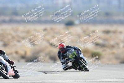 media/Dec-07-2025-CVMA (Sun) [[3e7d2de5dc]]/Race 12- Formula 40 MW and LW/